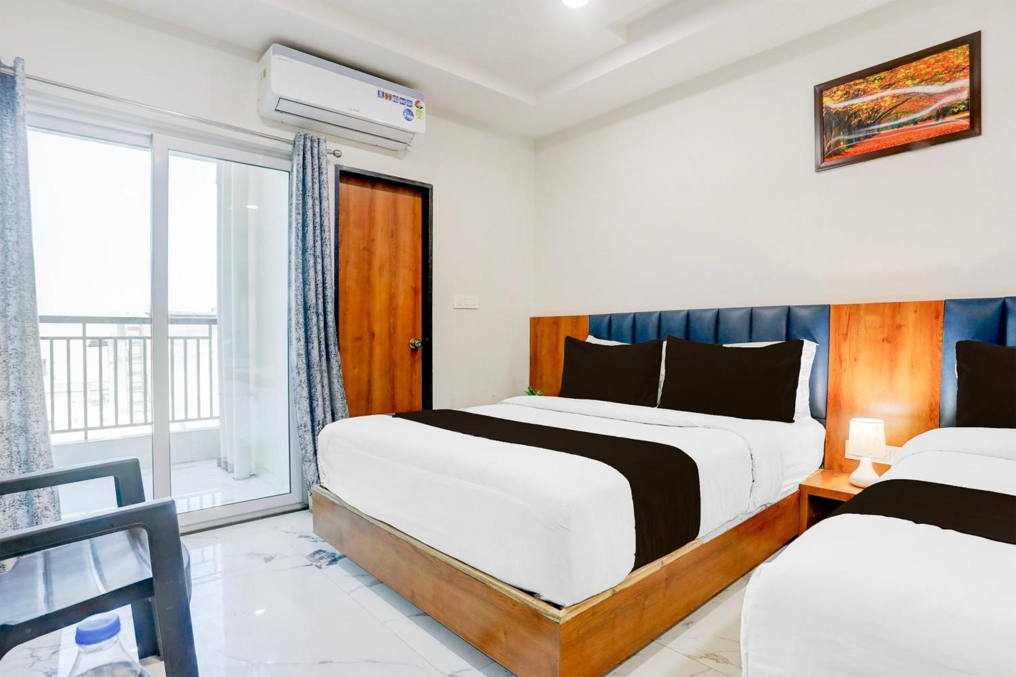 Super Townhouse Ambaji Formerly Hotel Kardhar Inn Экстерьер фото